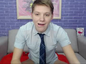 joshua_twink chaturbate