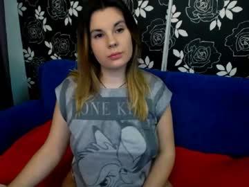 juicy_strawberry chaturbate