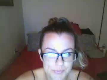 juicygiaxoxo chaturbate