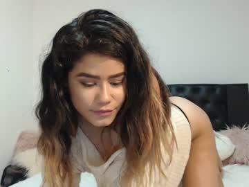 julie_gray chaturbate