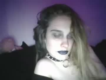 junkiedemonkitten chaturbate