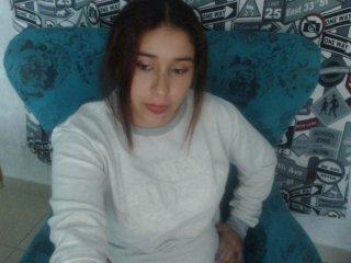 Karen-Noir bongacams