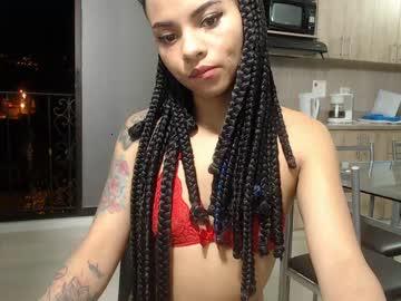 karinaa18 chaturbate