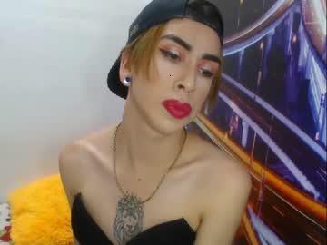 katyy_bom chaturbate