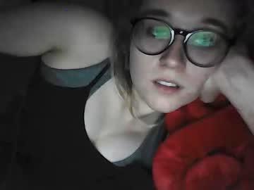 kezzigarms chaturbate