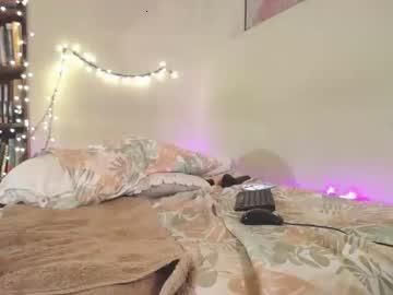 kie2525_ chaturbate