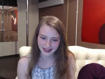 kira_2000 chaturbate