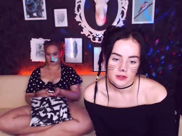 kira_xxx_coco chaturbate