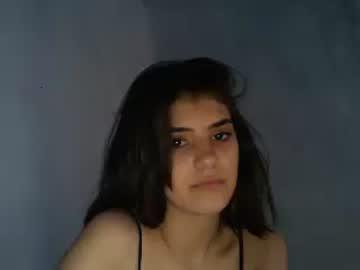 kissvanillaxoxo chaturbate