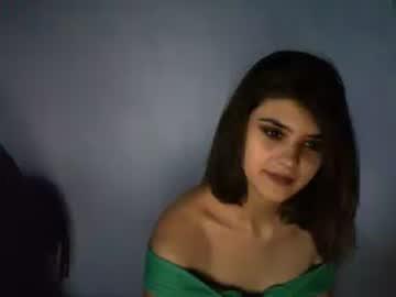 kissvanillaxoxo chaturbate