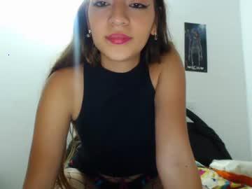 kittencaroline chaturbate