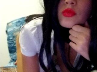 Kris-19 bongacams