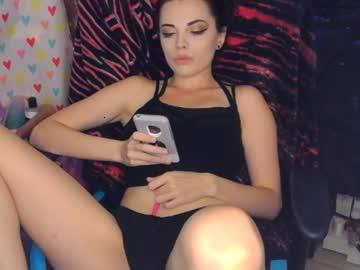 kryska_love chaturbate