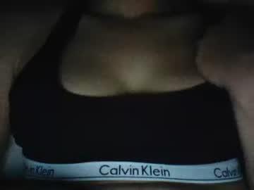 kylielovexx chaturbate