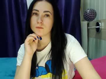 kyrahart chaturbate