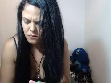 kyttyfelina chaturbate