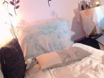 l_u_n_a chaturbate