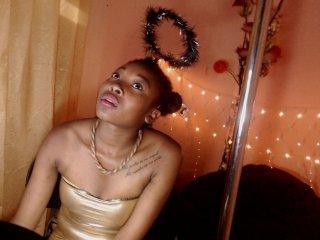 LA-NEGRA-HOT bongacams