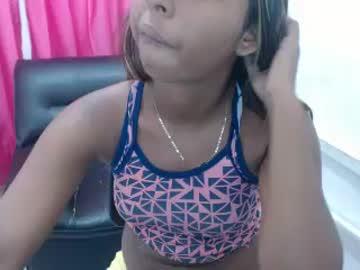 lailabigax chaturbate