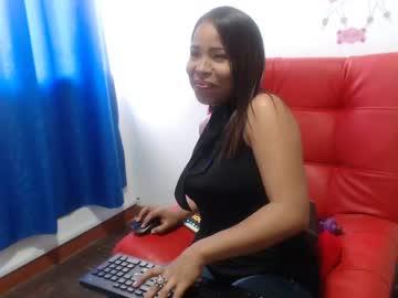 laindomable_naty chaturbate