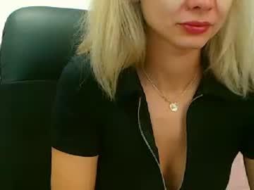 laraxjoy chaturbate