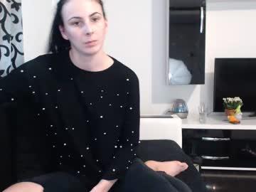 larysssdoll chaturbate