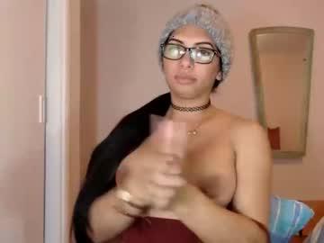 latinaflower_ts chaturbate