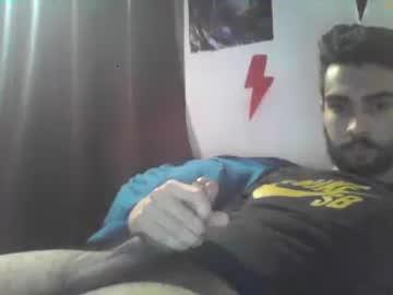 latincriscum21 chaturbate