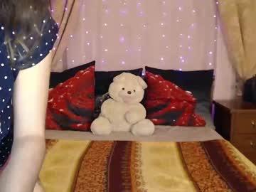 laura_genial chaturbate