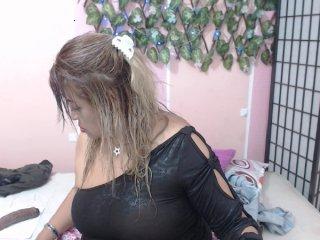 lauramontes43 bongacams