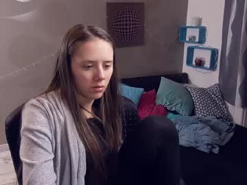 laurenlarouxx chaturbate