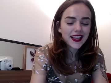 lava_cake_mood chaturbate