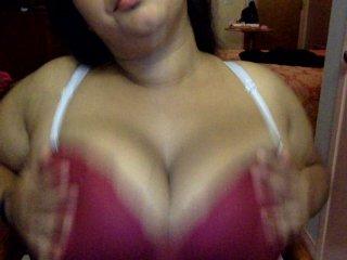 LaylaDarling bongacams