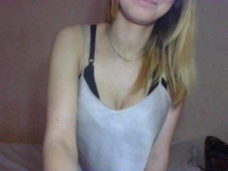 LEKSAXX bongacams