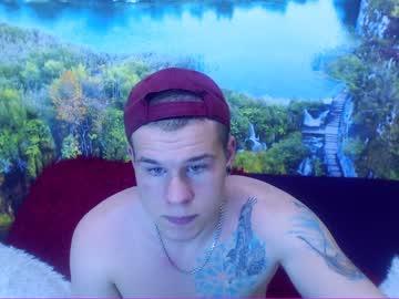 leo_ferrara chaturbate