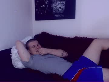 leo_ferrara chaturbate