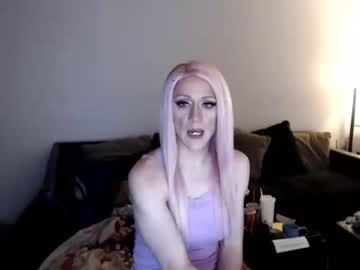 lexiblondebombshell chaturbate