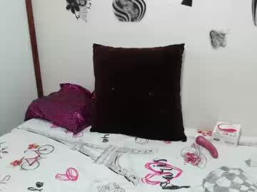 linda_camylatina_sex19 chaturbate