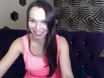 linda_smile chaturbate