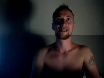 litledo0l chaturbate