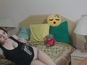 little_hot_alena chaturbate