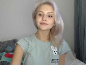 little_sophia_18 chaturbate