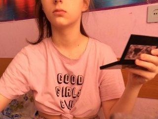 littlebaby22 bongacams