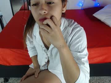 littlelatinsofia chaturbate