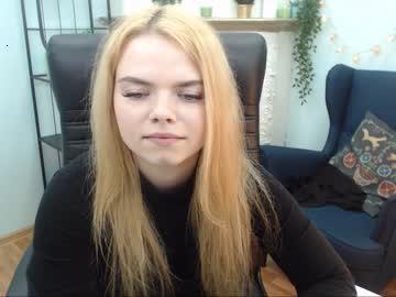 littlevictory987 chaturbate