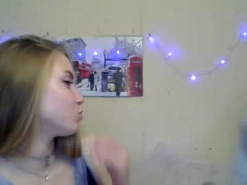 littlexxxemily chaturbate