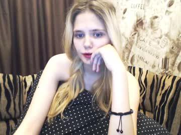 louisacristal chaturbate