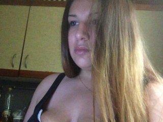 LoveMollyBree bongacams