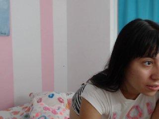 Lovely-Teen18 bongacams