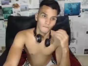 love_kiss121212 chaturbate